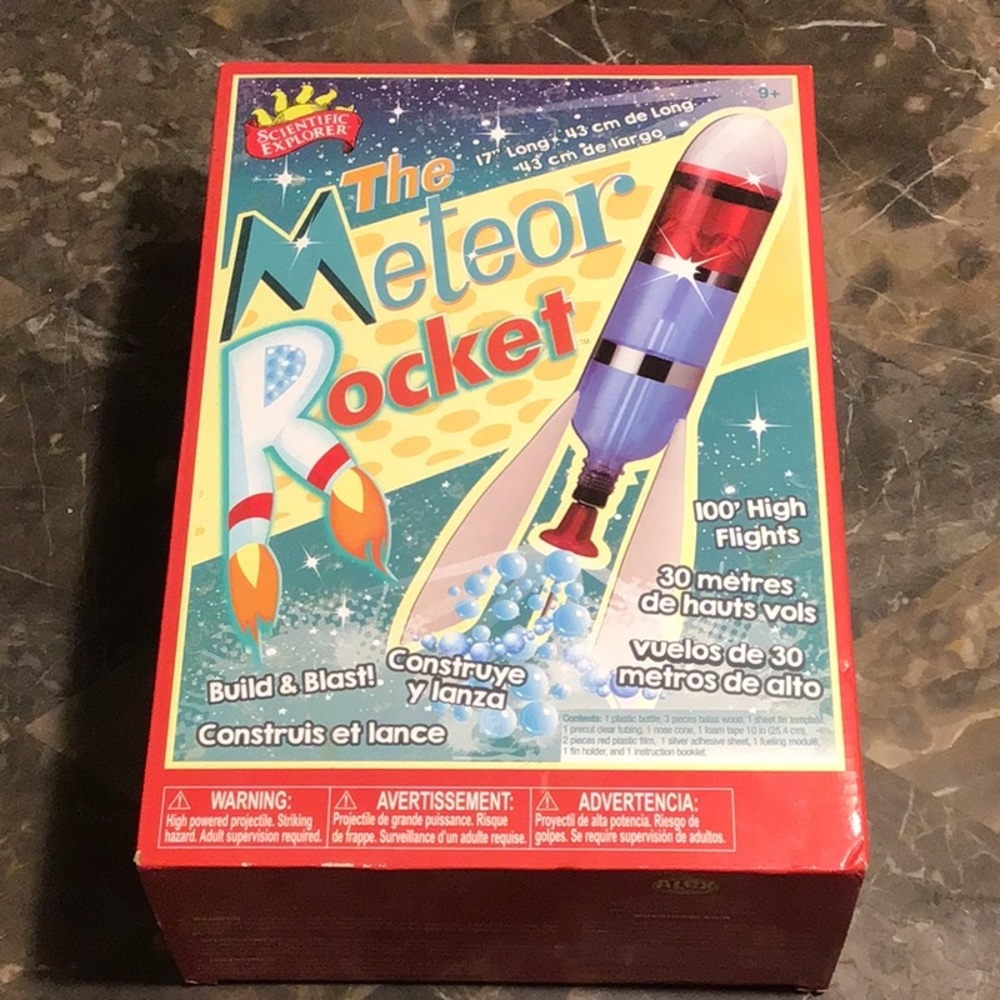 (NEW In Box) Scientific Explorer Meteor Rocket Kit